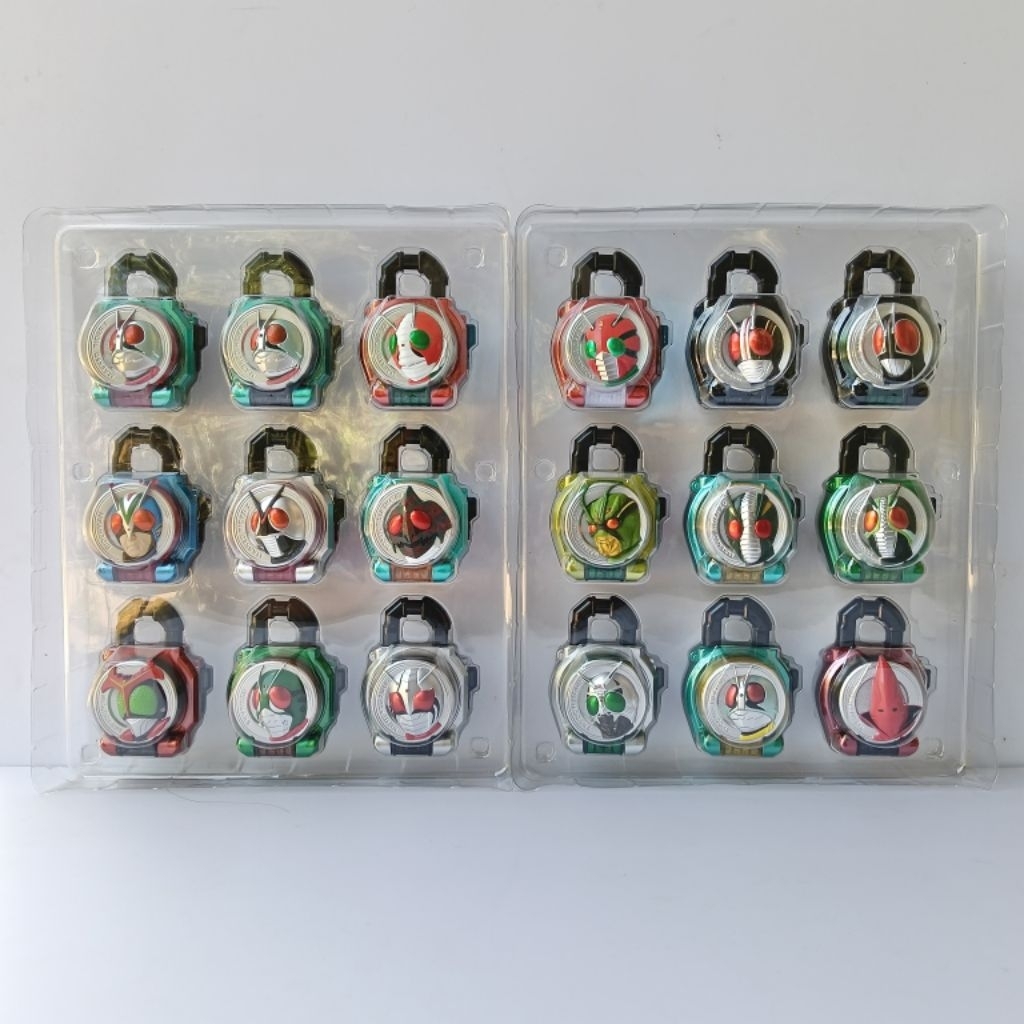 Bandai Kamen Rider Gaim Capsule Lockseed Showa Rider Legend Set ล็อคซีด ...