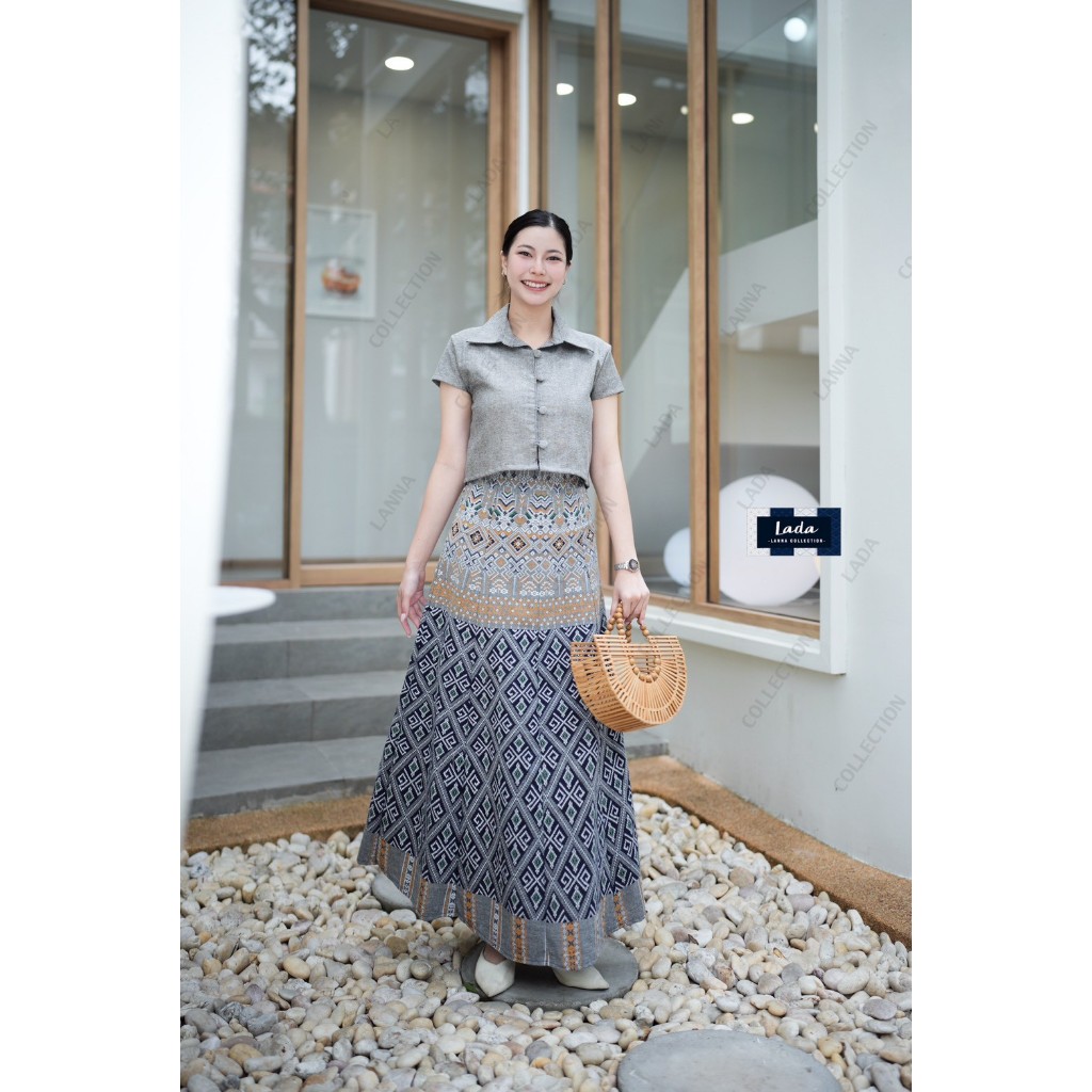 เซ็ทผ้าฝ้ายลายขอรอบเพชร: เสื้อคอปกxกระโปรง8ชิ้น สวยสง่า ใส่สบาย ไม่ร้อน! มุมมองที่ 5