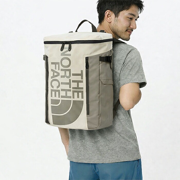 THE NORTH FACE BC Fuse Box 2 30L NM82255 กระเป๋าสะพายข้างทางสี