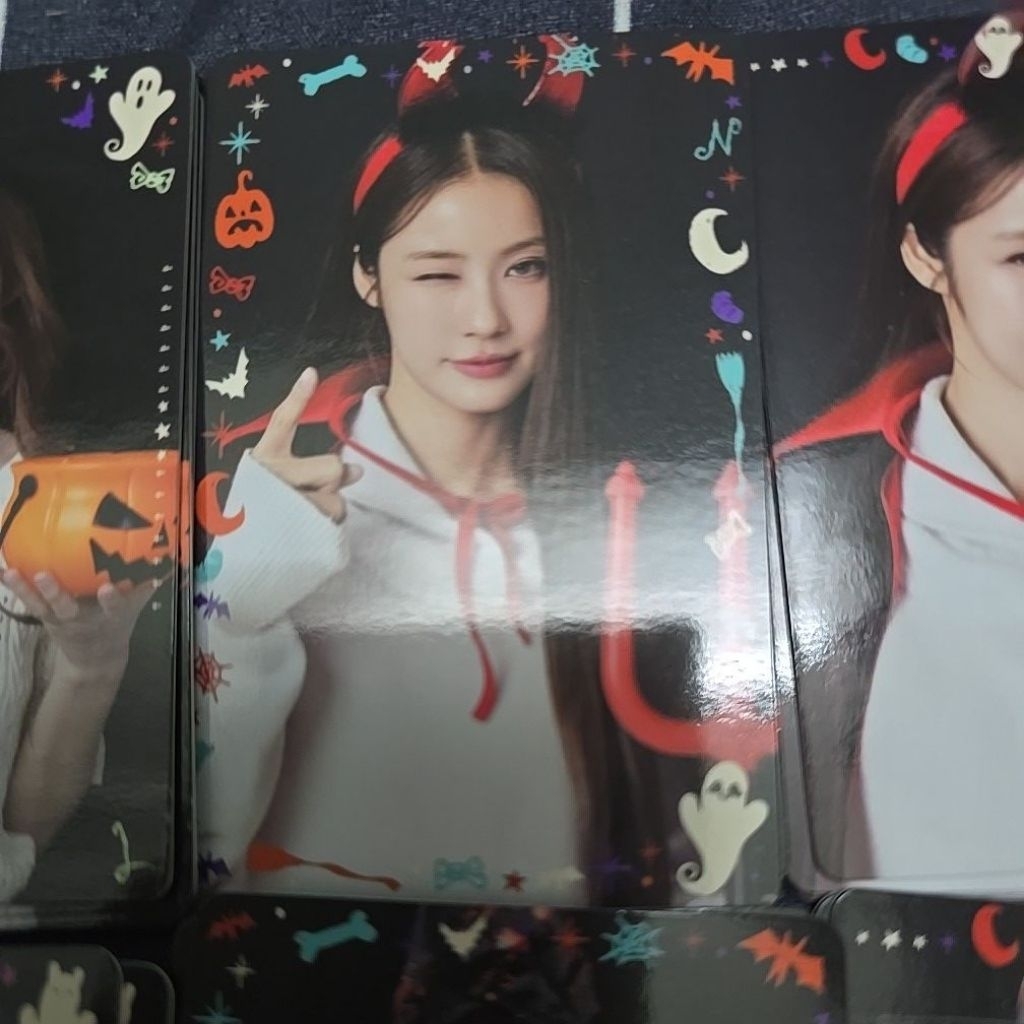 GMMTV GIRLS Random Card Too Cute To Spook / Mood Quest Collection