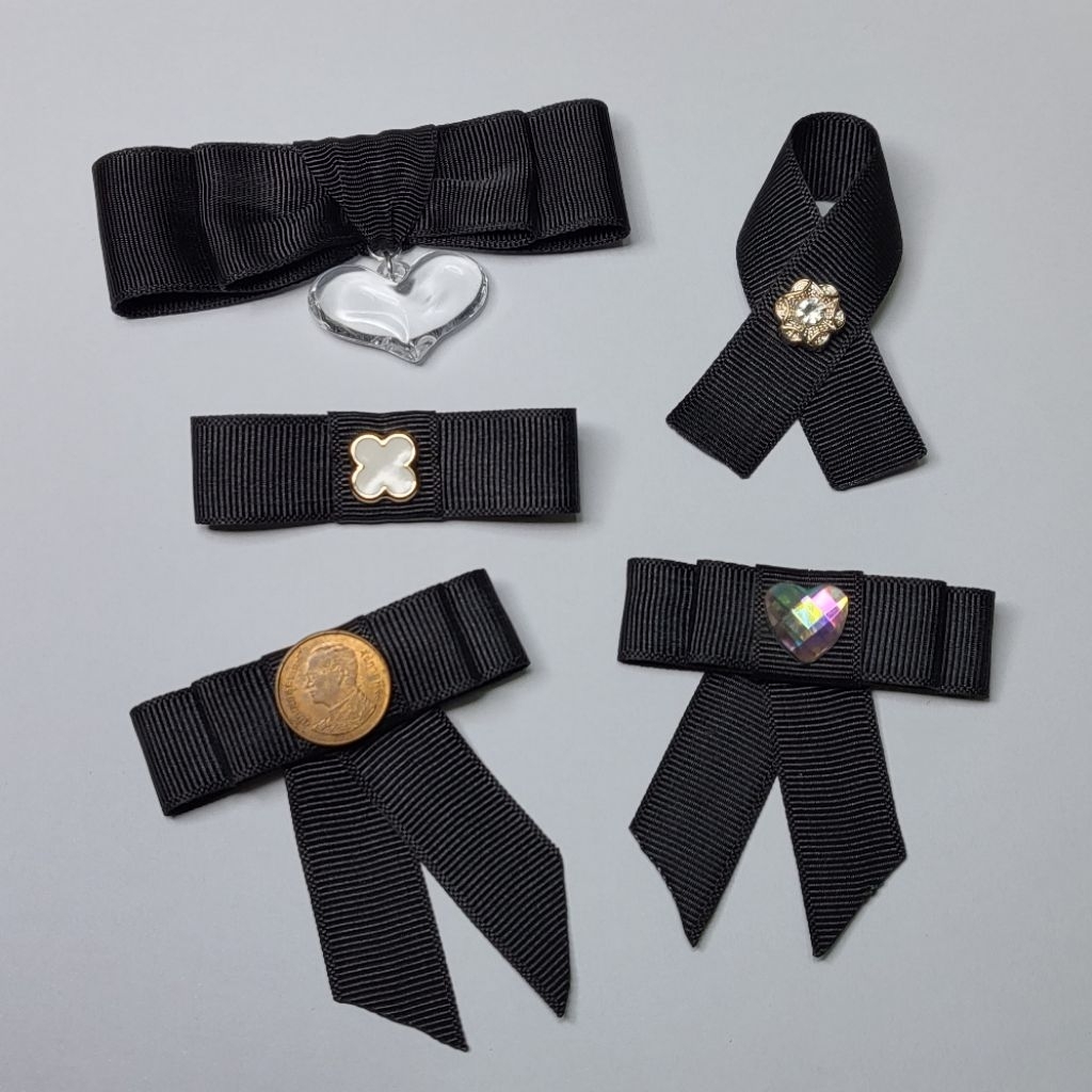 Black ribbon brooch เข็มกลัดไว้อาลัย เข็มกลัดริบบิ้นดำ crybaby ร้องไห้ ...