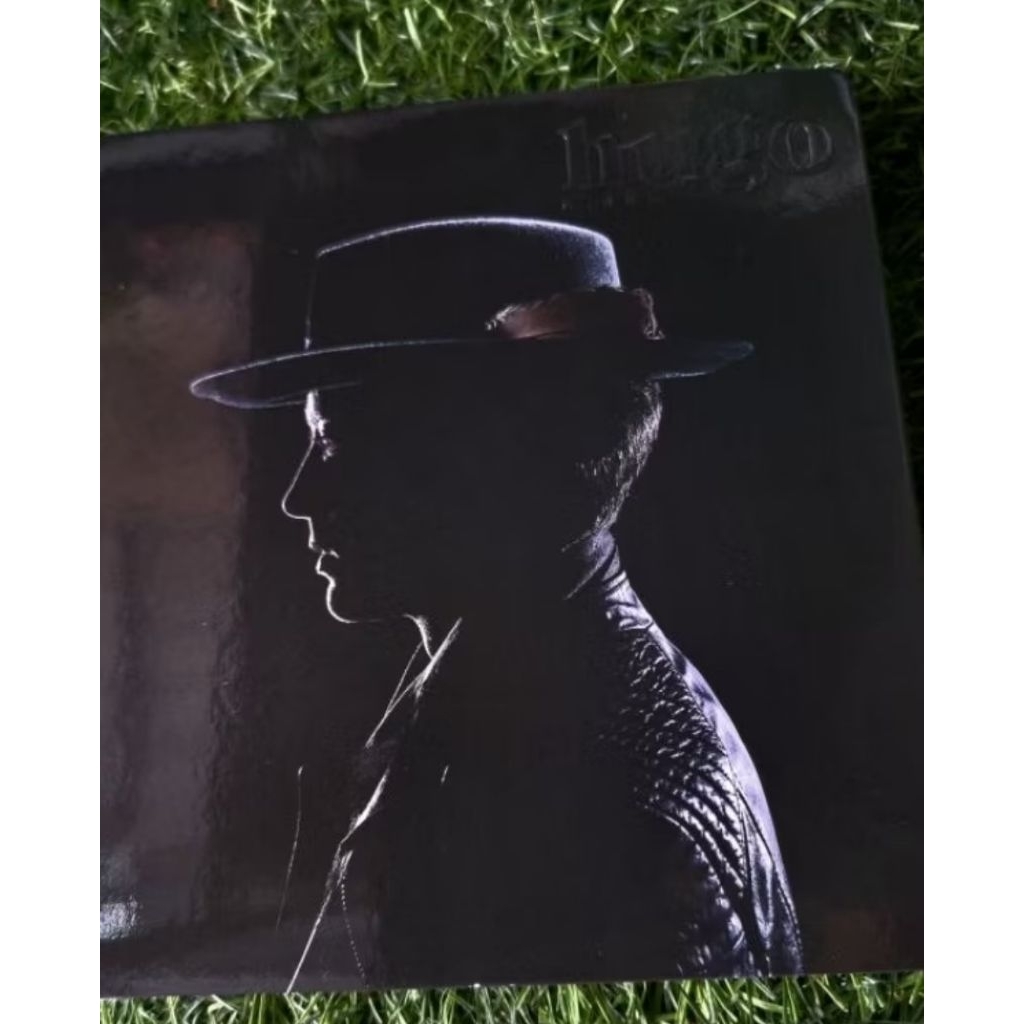 แผ่นCD Album hugo ซีดีอัลบั้ม ศิลปิน ฮิวโก้ อัลบั้ม ดำสนิท | Shopee ...