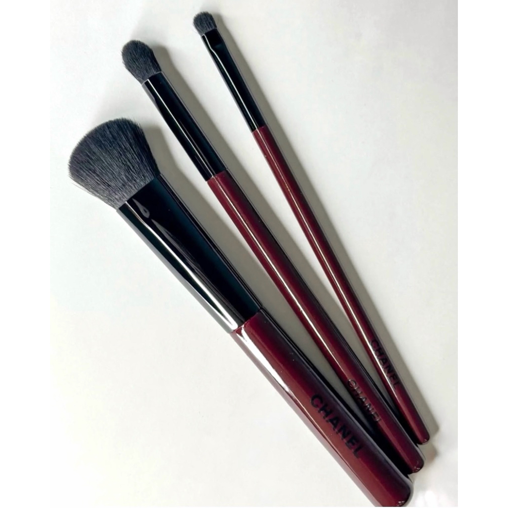 CHANEL LES PINCEAUX ROUGE NOIR 3 PROFESSIONAL MAKEUP BRUSHES