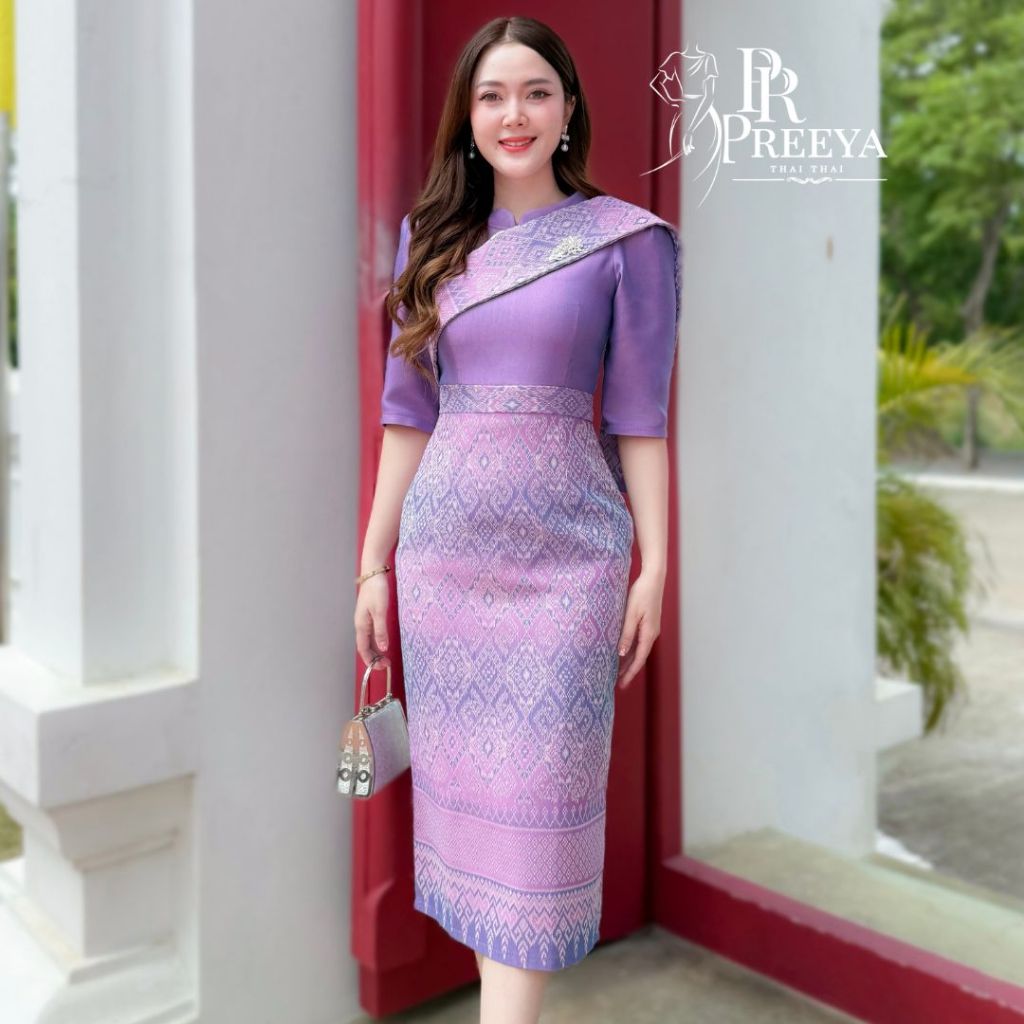 PR182 เดรสผ้าฝ้ายทอลายอัดกาว ห่มสไบ ชุดไทยสวยหรู ไซส์ S-2XL มุมมองที่ 4