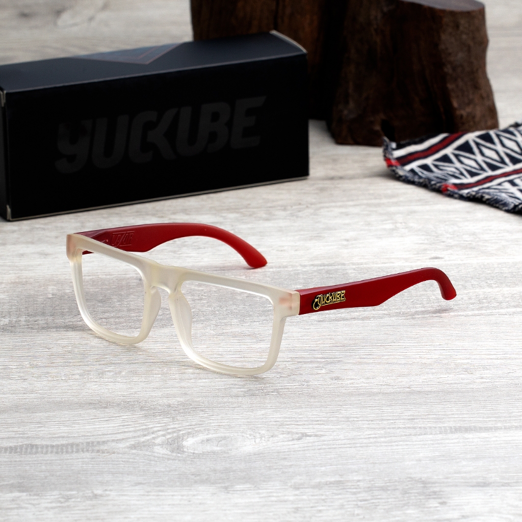 กรอบแว่นสายตา Yuckube Lazor 2015 RX :กรอบใสขุ่น-ขาแดง | Shopee Thailand