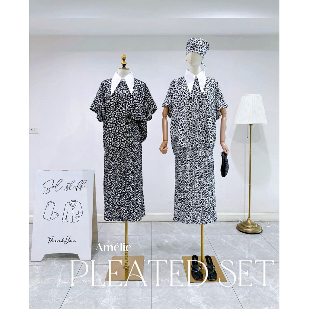 Amélie Set เซ็ตเสื้อกระดุมแขนสั้นพร้อมกระโปรงยาวอัดพลีททรงกระบอก ลายจุด ...