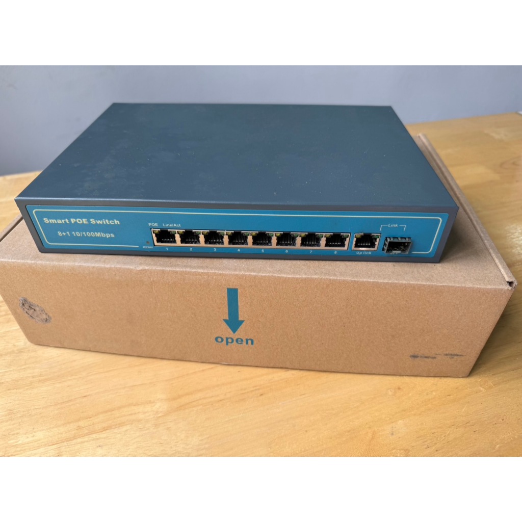 สวิตช์ Smart PoE Switch (8+1 พอร์ต 10/100 Mbps) สวิตช์เครือข่าย ...