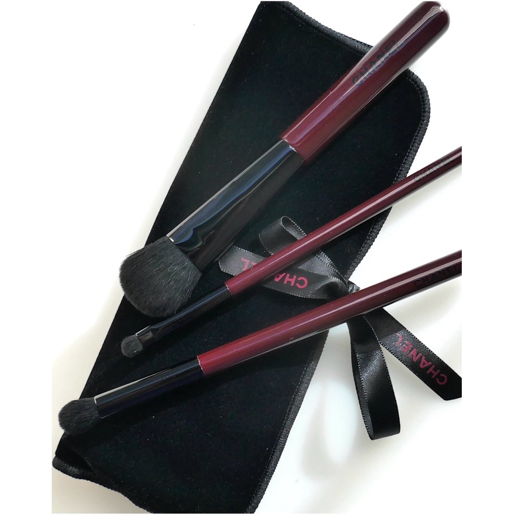 CHANEL LES PINCEAUX ROUGE NOIR 3 PROFESSIONAL MAKEUP BRUSHES