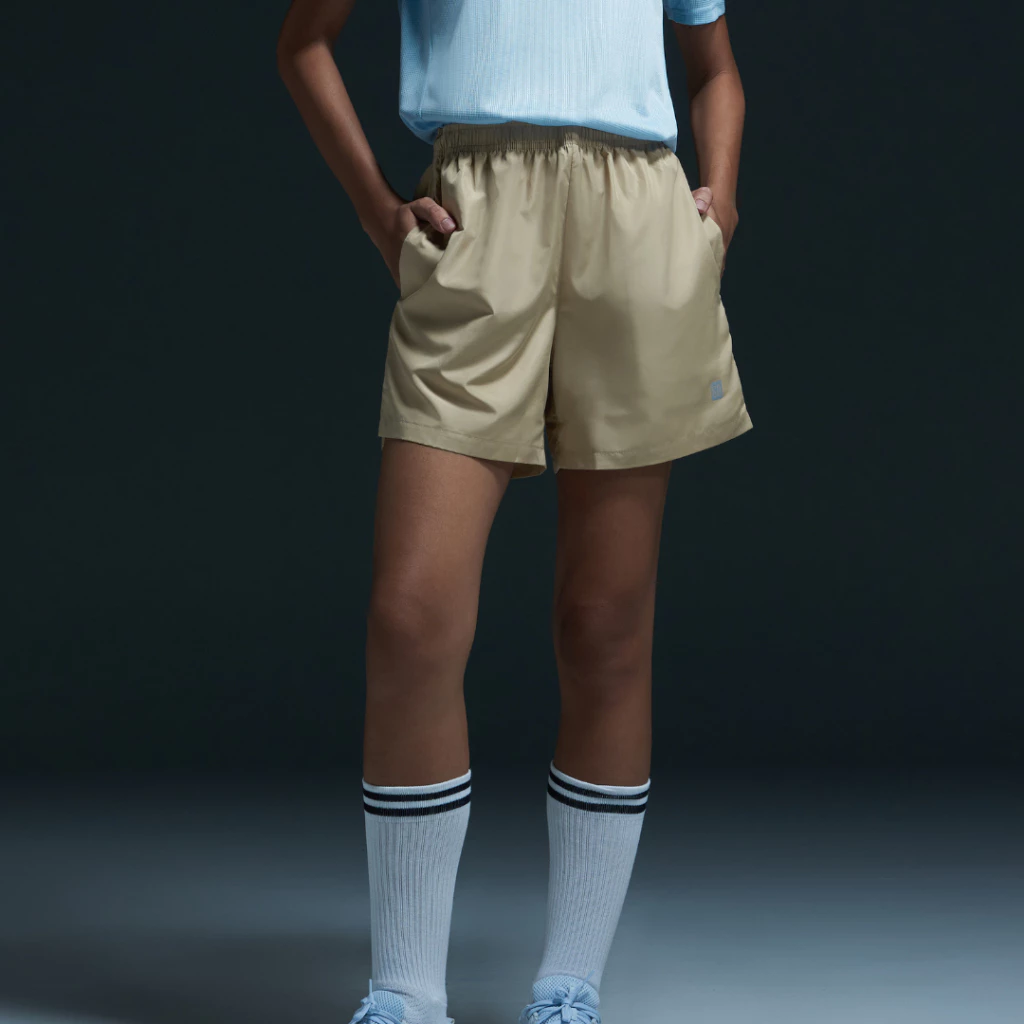 GQ Everyday Running & Training Lightning Shorts​ กางเกงวิ่งออกกำลังกายผ้าเบาขาสั้น thumbnail 2