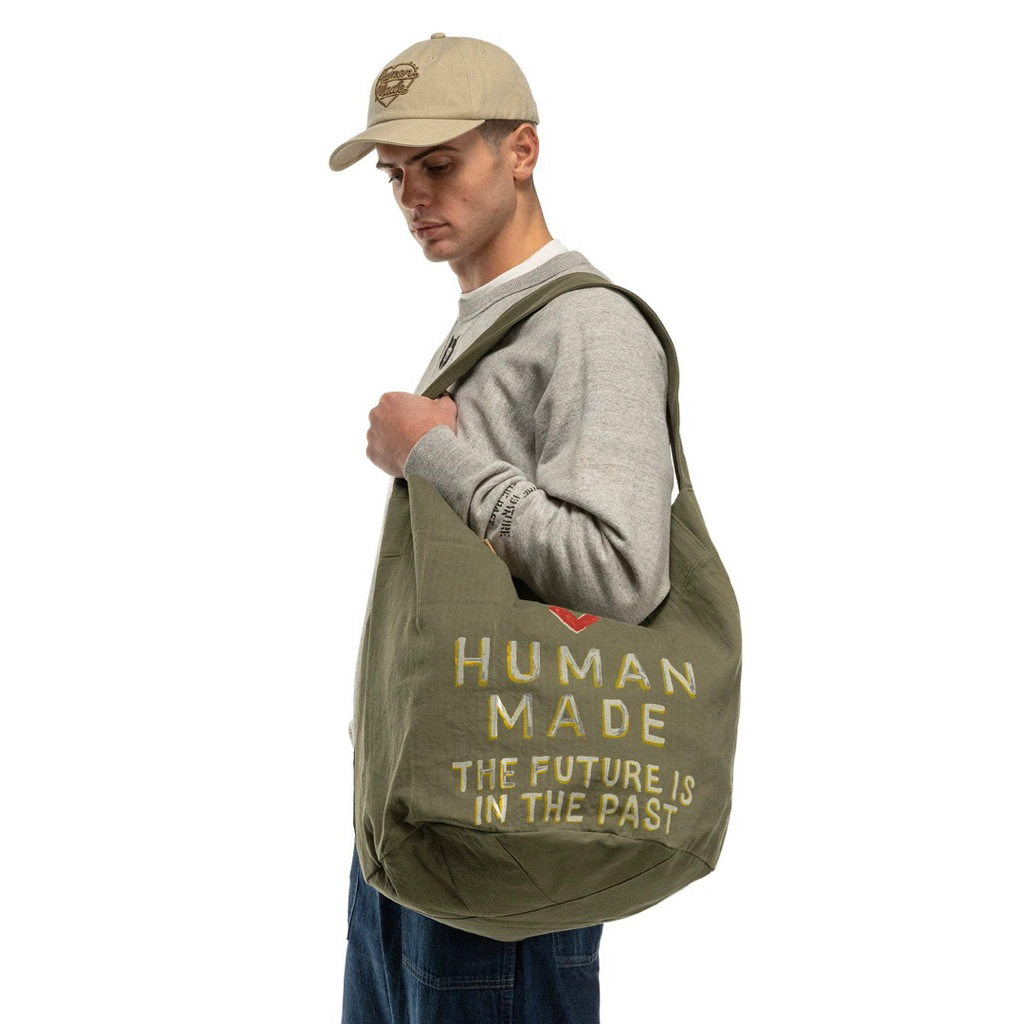 กระเป๋า human made Tote bag olive drab 🇭🇰💯 | Shopee Thailand