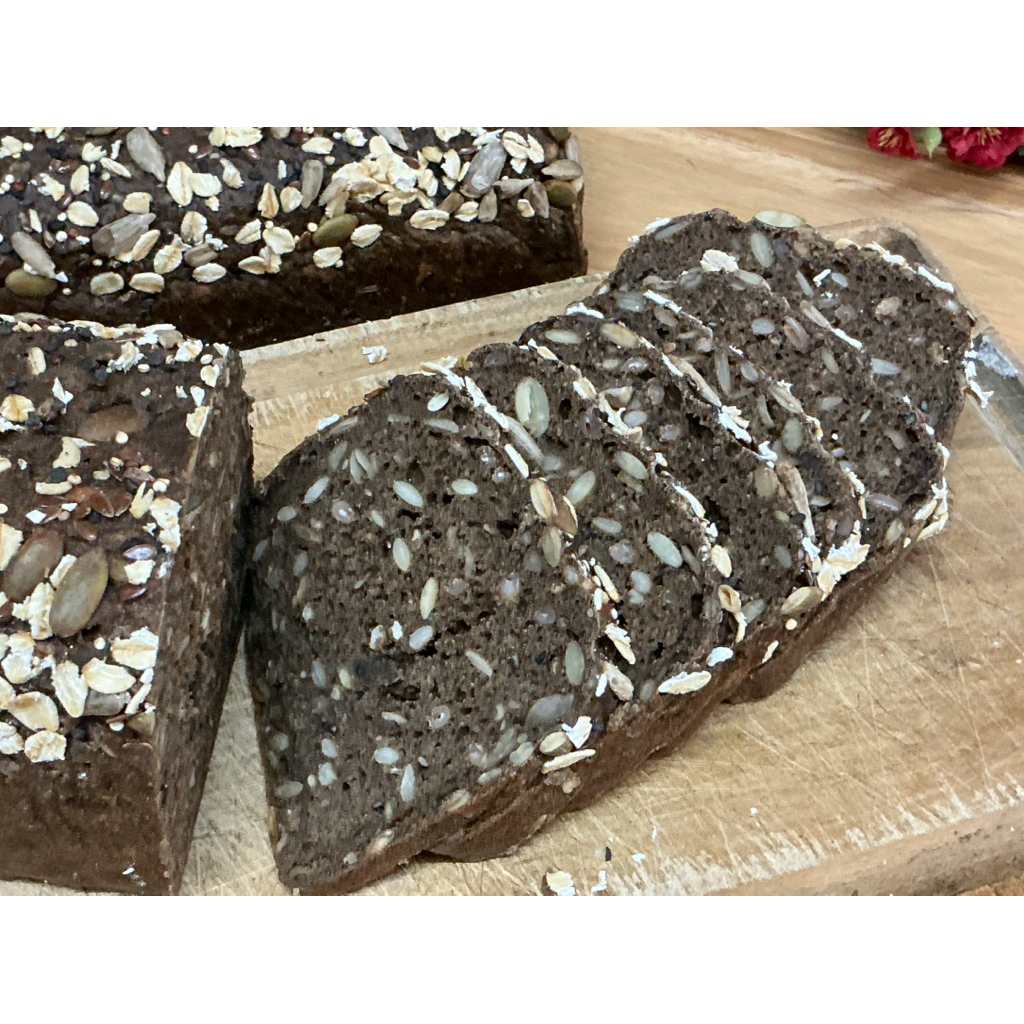 Sourdough 100% Rye Bread with Multigrain ขนมปังไรย์ 100% ผสม ธัญพืช อบ ...