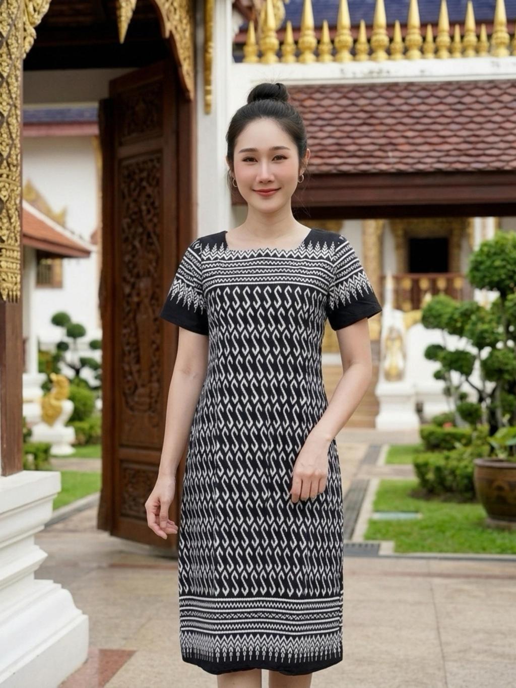 เดรสลายขอพระราชทาน ผ้าฝ้าย ทรงเอไซส์ฟรี ใส่ได้ทุกไซส์ พรางพุงสวย มุมมองที่ 2