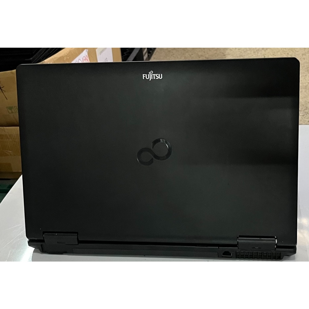 富士通(Fujitsu)LifeBook A552/F Fujitsu LifeBook A552 - Notebookcheck Reviews Collection