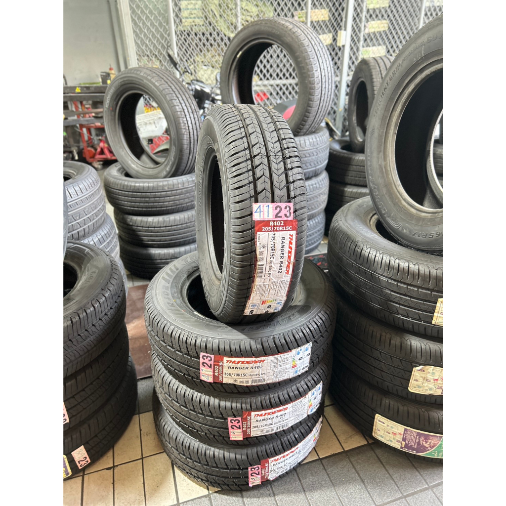 🔥ยางถูกที่สุด🔥205/70R15 C 106/104Q RANGER R402 ยางใหม่ค้างปี2023(ราคา ...