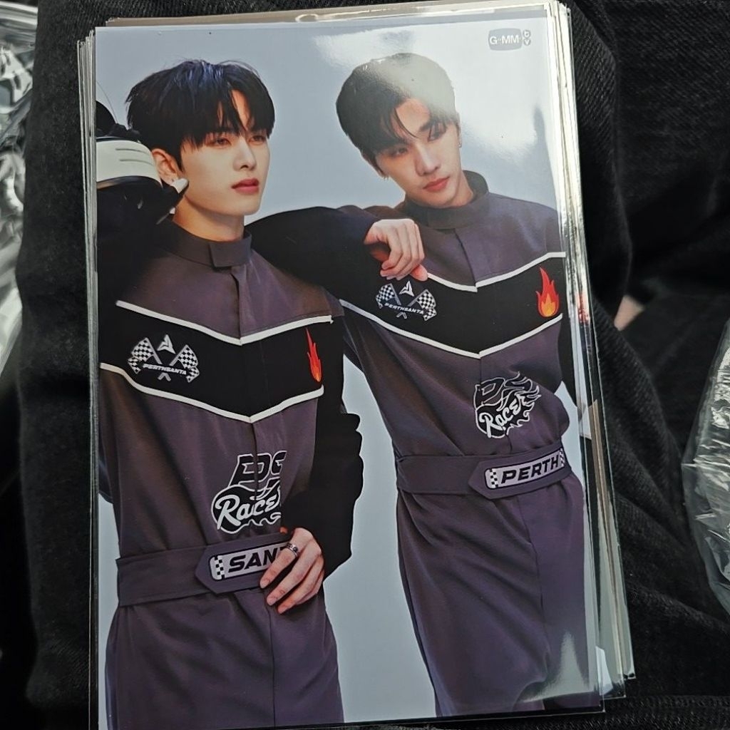 GMMTV LOL2026 Gasha Postcard - ForceBook PondPhuwin JuniorMark