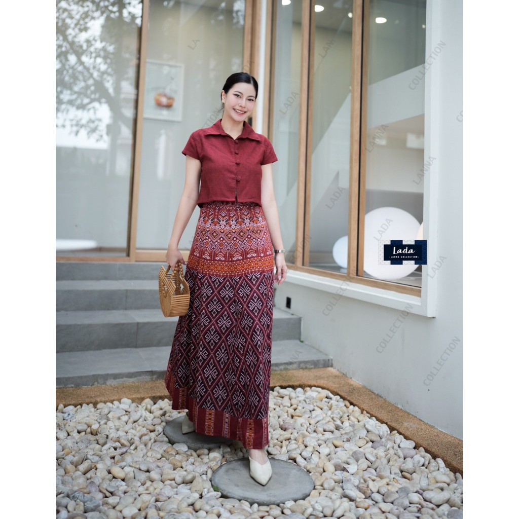 เซ็ทผ้าฝ้ายลายขอรอบเพชร: เสื้อคอปกxกระโปรง8ชิ้น สวยสง่า ใส่สบาย ไม่ร้อน! มุมมองที่ 2