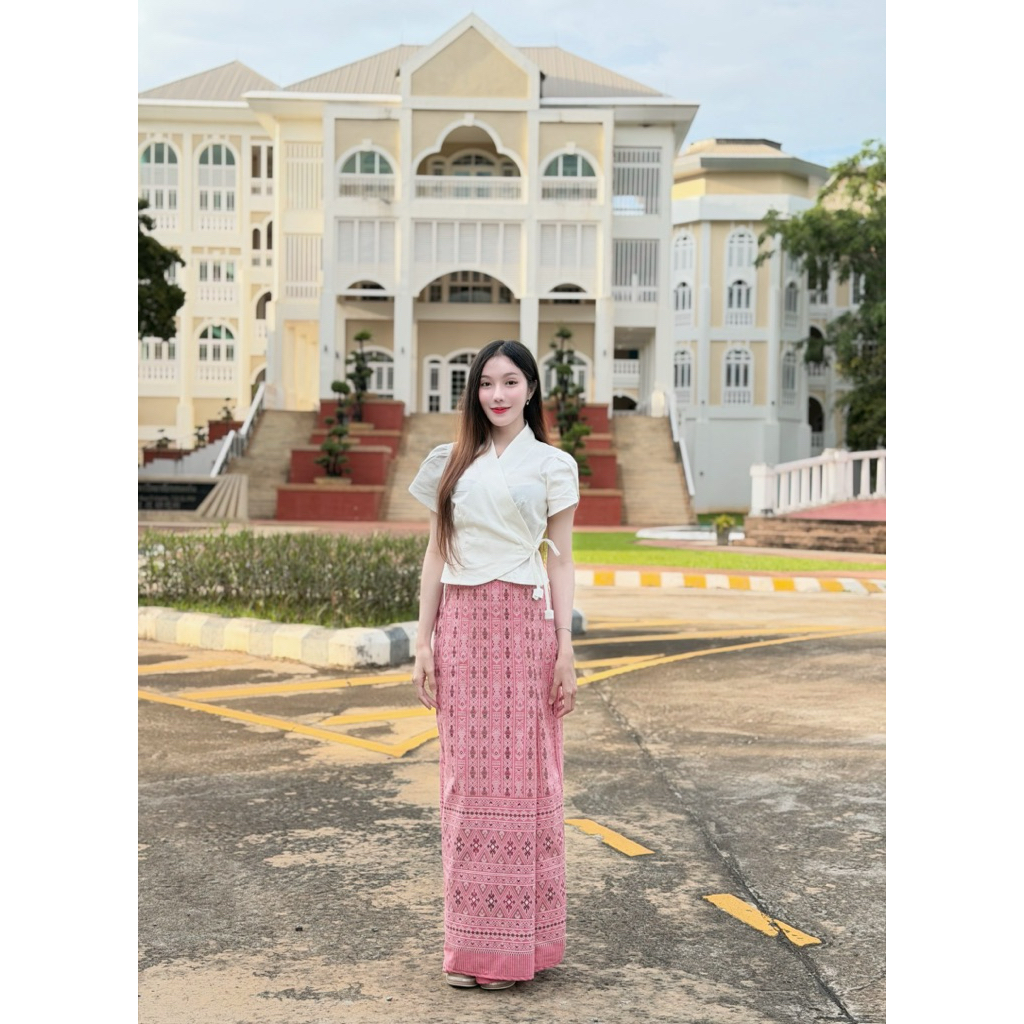 TANTANOD ชุดเซตเสื้อไขว้แขนตุ๊กตา ผูกข้าง กระโปรงผ้าถุงลายพญานาค สีดำ ไซส์ SM-LXL ราคา 378.- มุมมองที่ 4