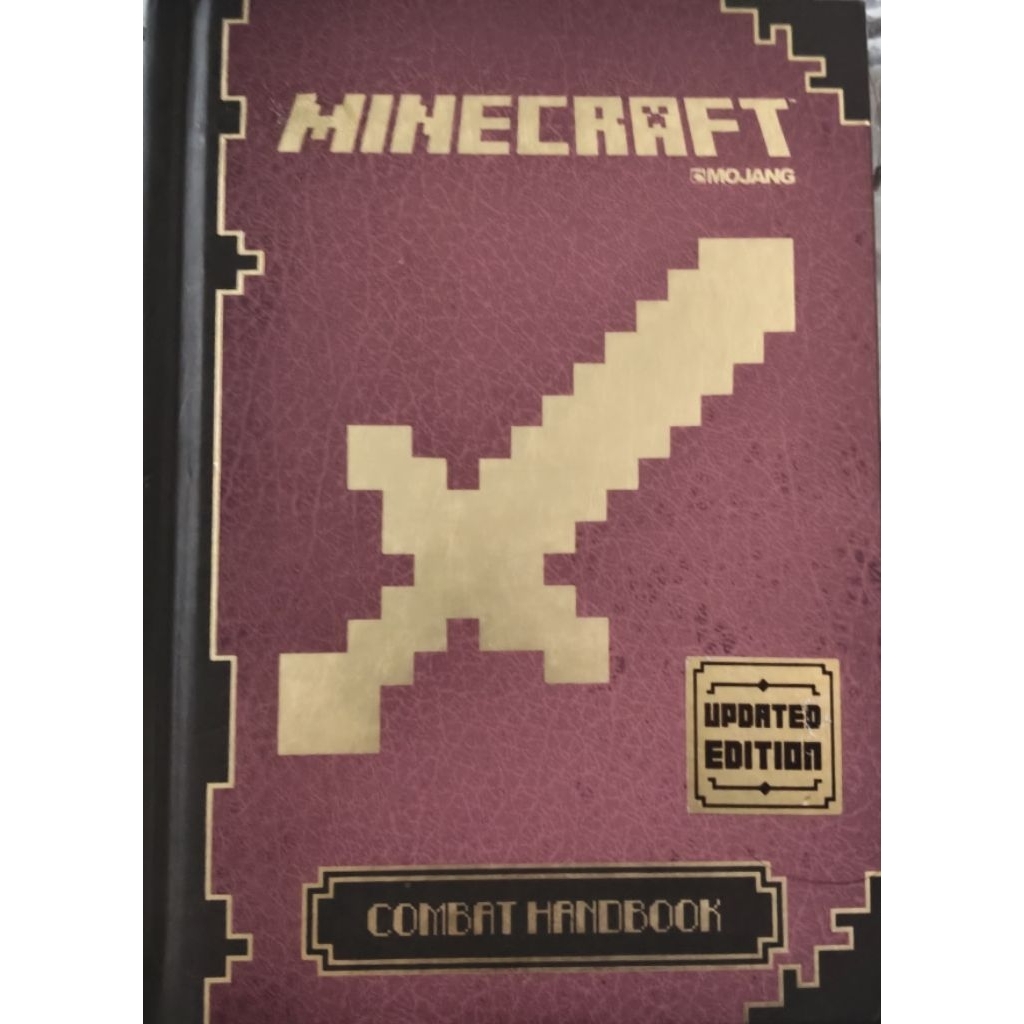 Minecraft: Combat Handbook (Updated Edition) / Mojang / คู่มือการต่อสู้ ...
