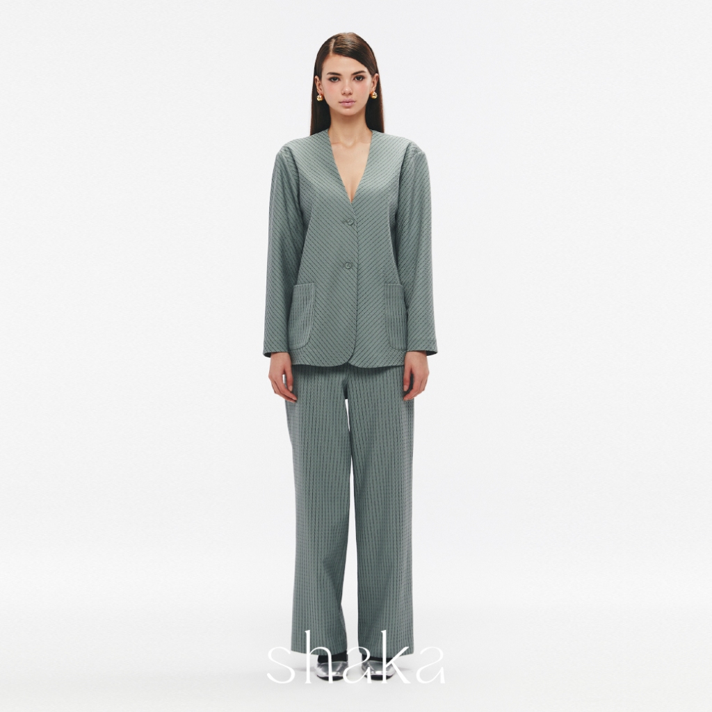 Shaka SS25 Straight Trousers กางเกงขายาว ขากระบอกตรง ลายทางคลาสสิก (GREEN) PN-8250423