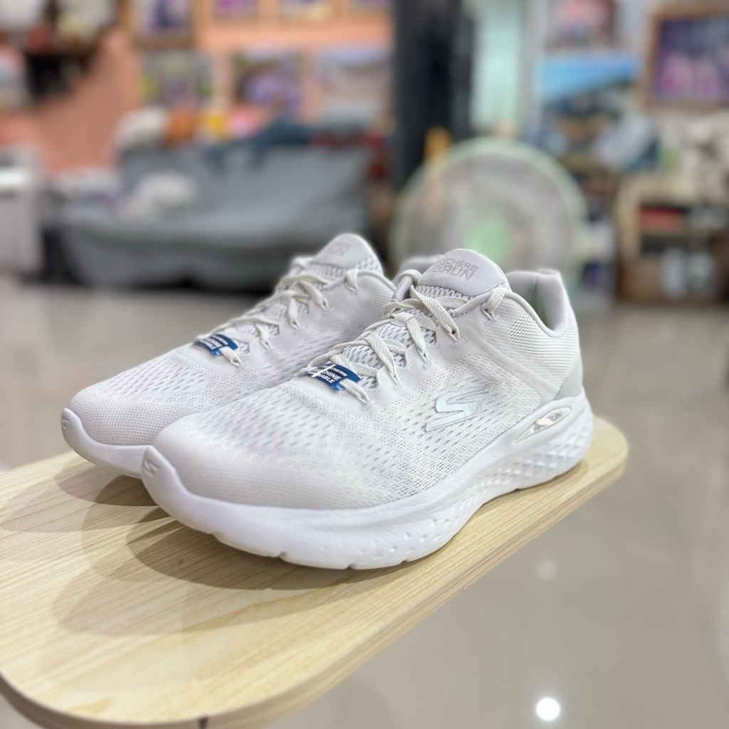 รองเท้าผู้ชาย Skechers สเก็ตเชอร์ส Men Online Exclusive GOrun Lite ...
