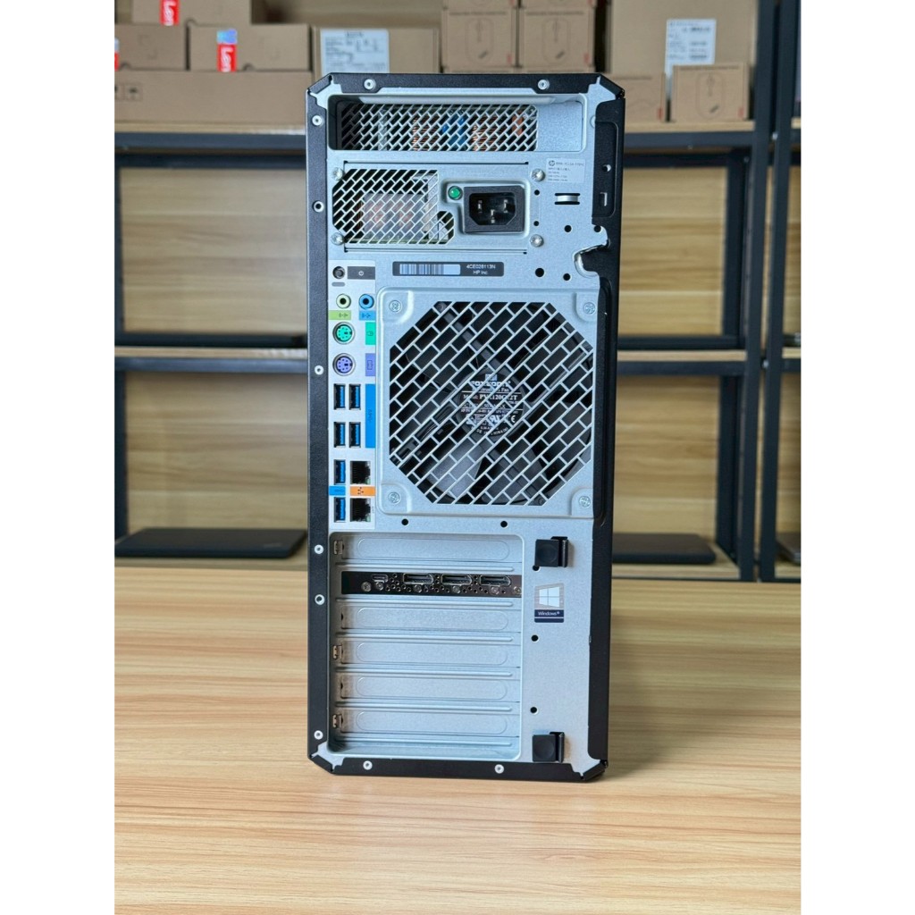 HP Z4 G4 WorkStation Xeon W-2245 RAM64GB DDR4 NVIDIA Quadro