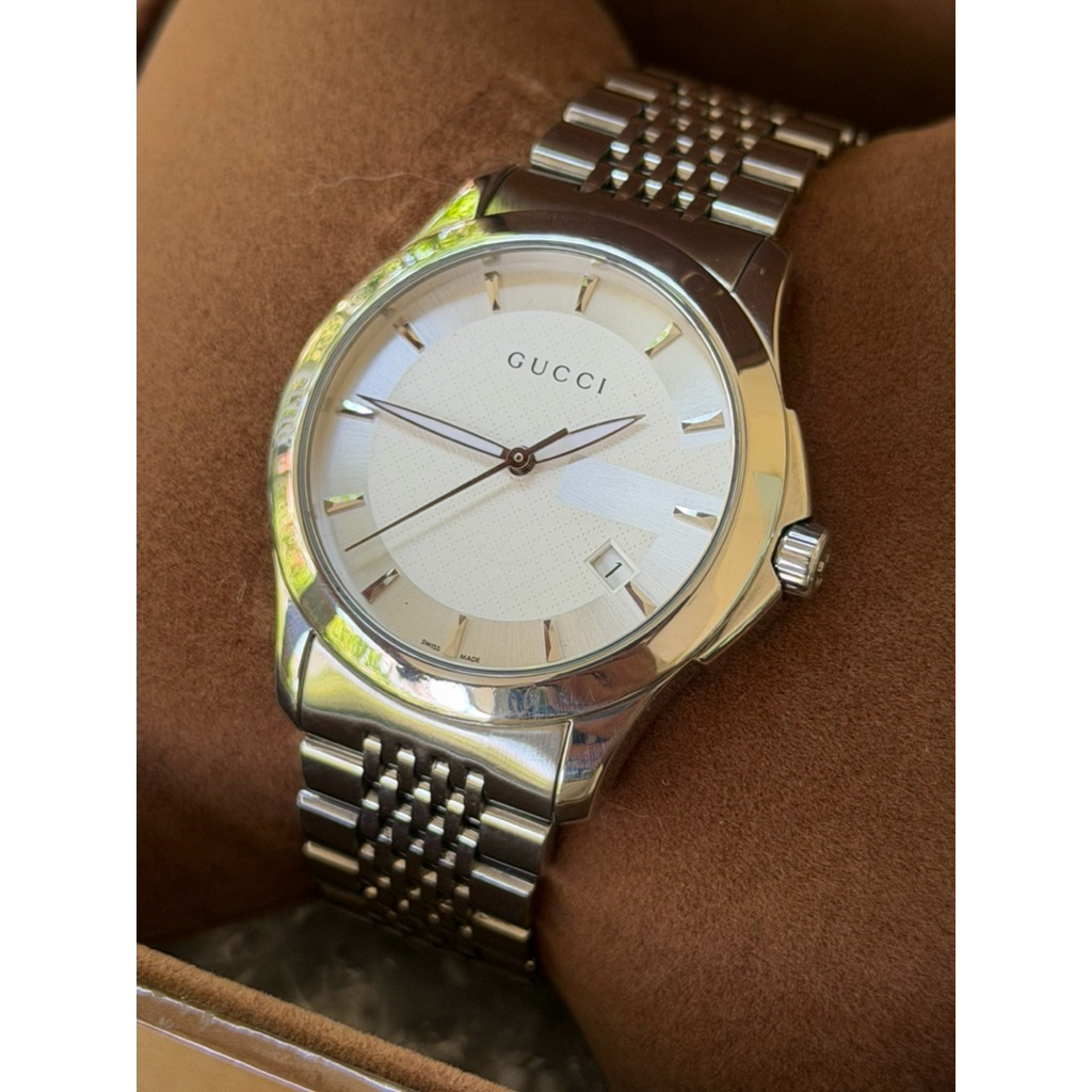 GUCCI G Timeless White Dial Men's Date Watch Original YA126401