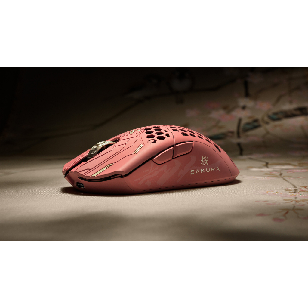 พร้อมจัดส่งทันที] เมาส์ Finalmouse UltralightX Sakura [Limited