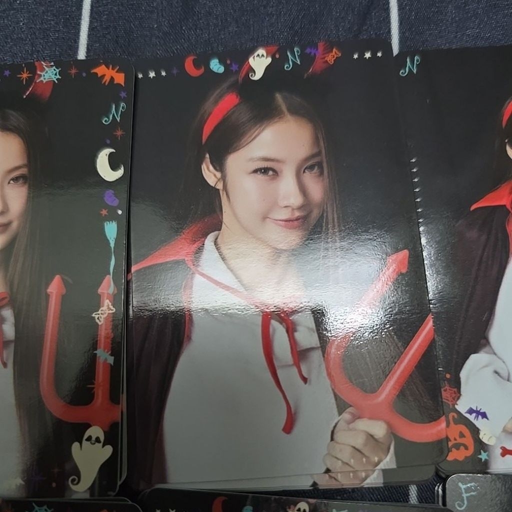 GMMTV GIRLS Random Card Too Cute To Spook / Mood Quest Collection