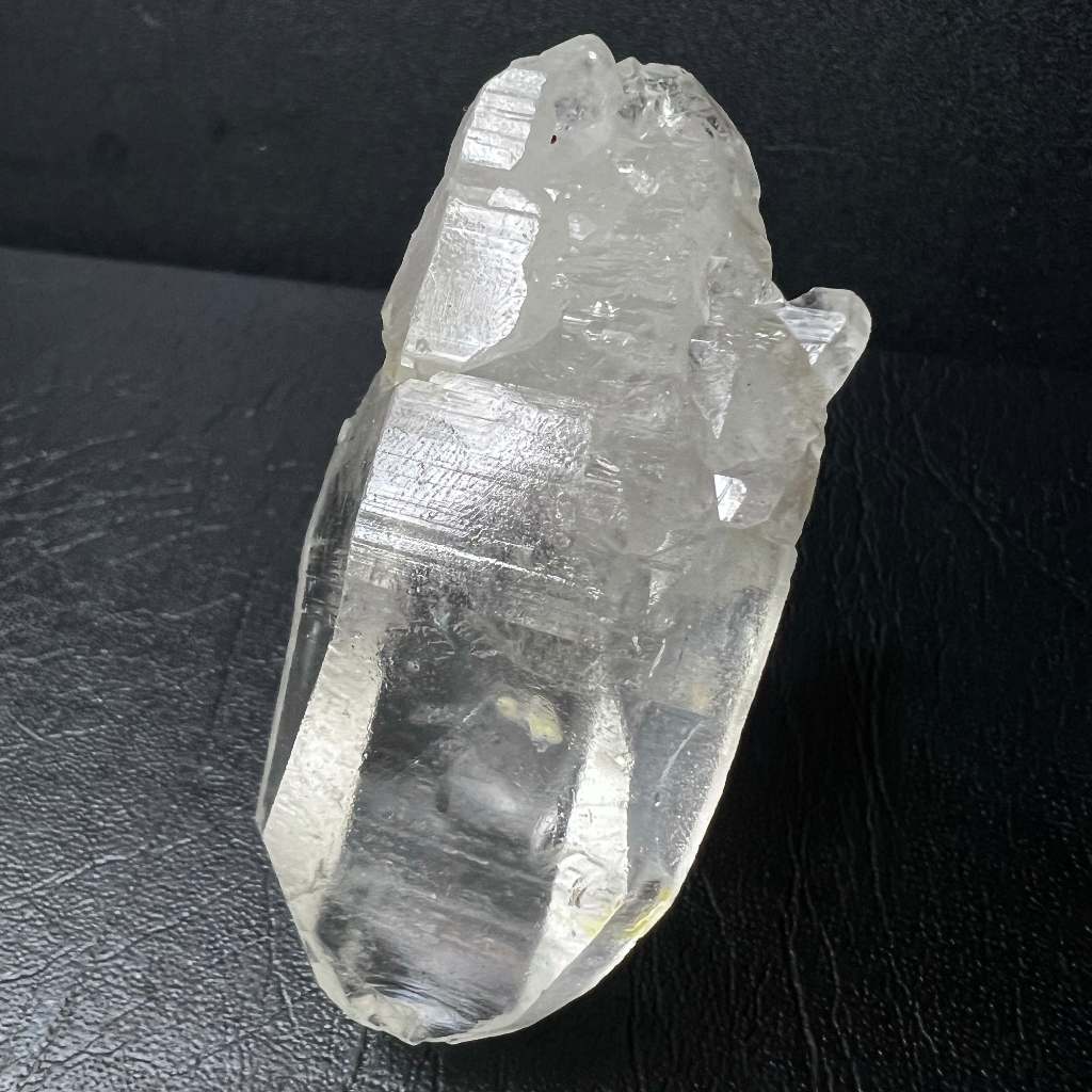 (112กรัม)ควอตซ์ใส 2 ปลาย มี Extra Terrestial Master Quartz ก้อนดิบจาก ...