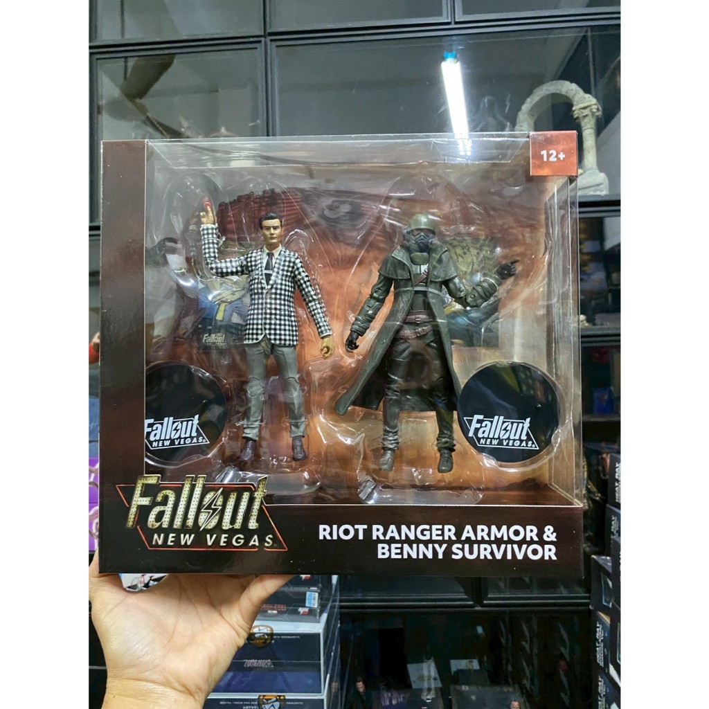 Mcfarlane Toys - FALLOUT NEW VEGAS - RIOT RANGER ARMOR AND BENNY ...