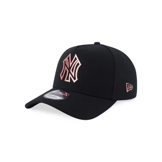 หมวกแก๊ป New Era รุ่น New York Yankees Metal Badge Matte Brushed Black 9Forty A-Frame Cap