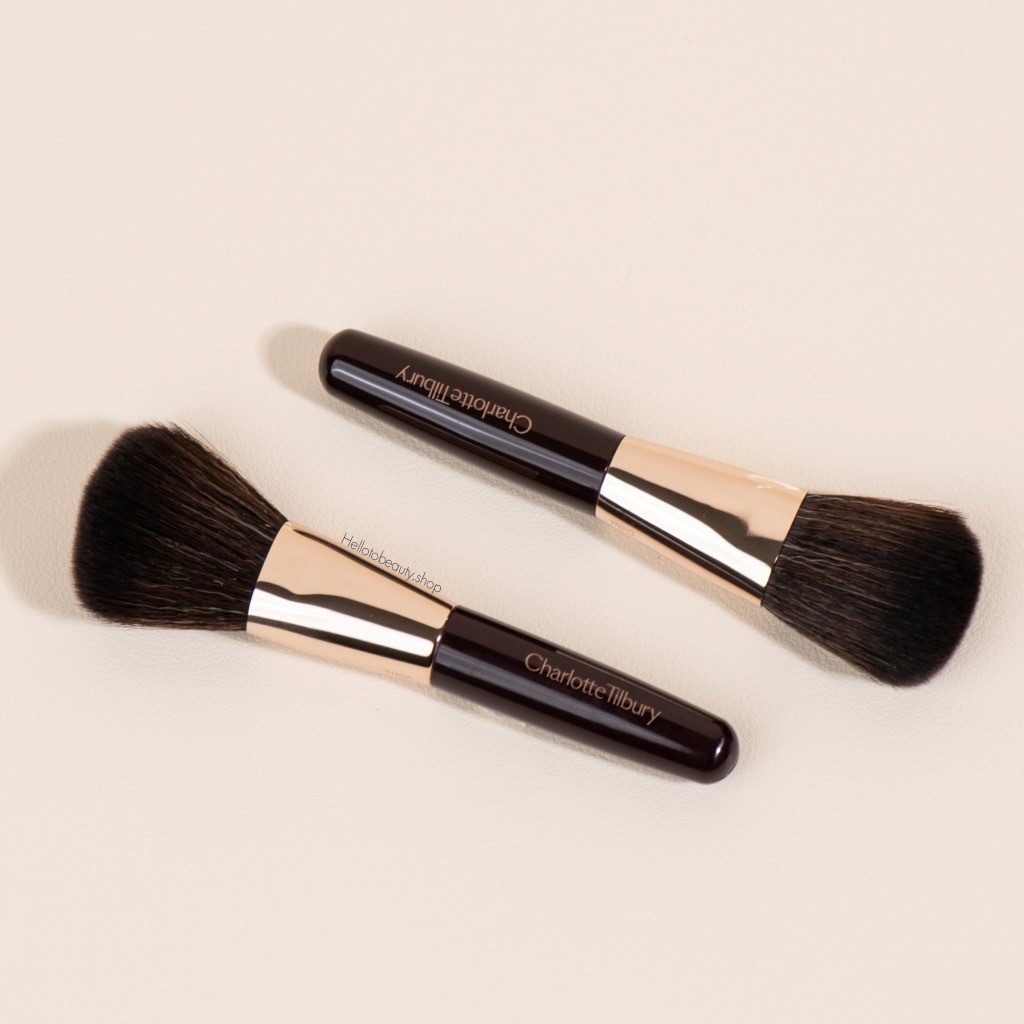 Charlotte Tilbury Magical Mini Powder Brush (ฉลากไทย) | Shopee Thailand