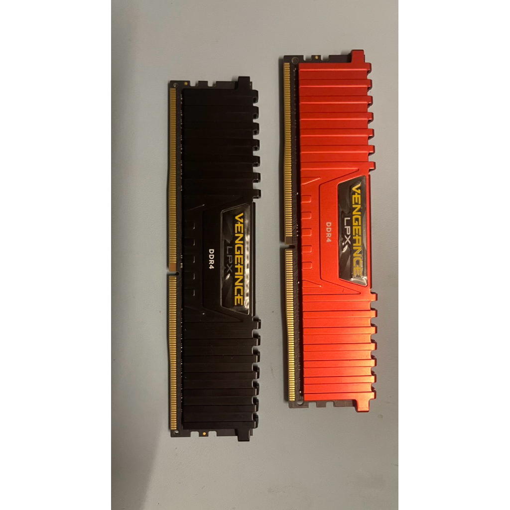 Ram PC แรมมือสอง แรมพีซี corsair DDR4 16gb = 8*2 ใช้งานได้ปกติ ถอดจากเครื่อง
