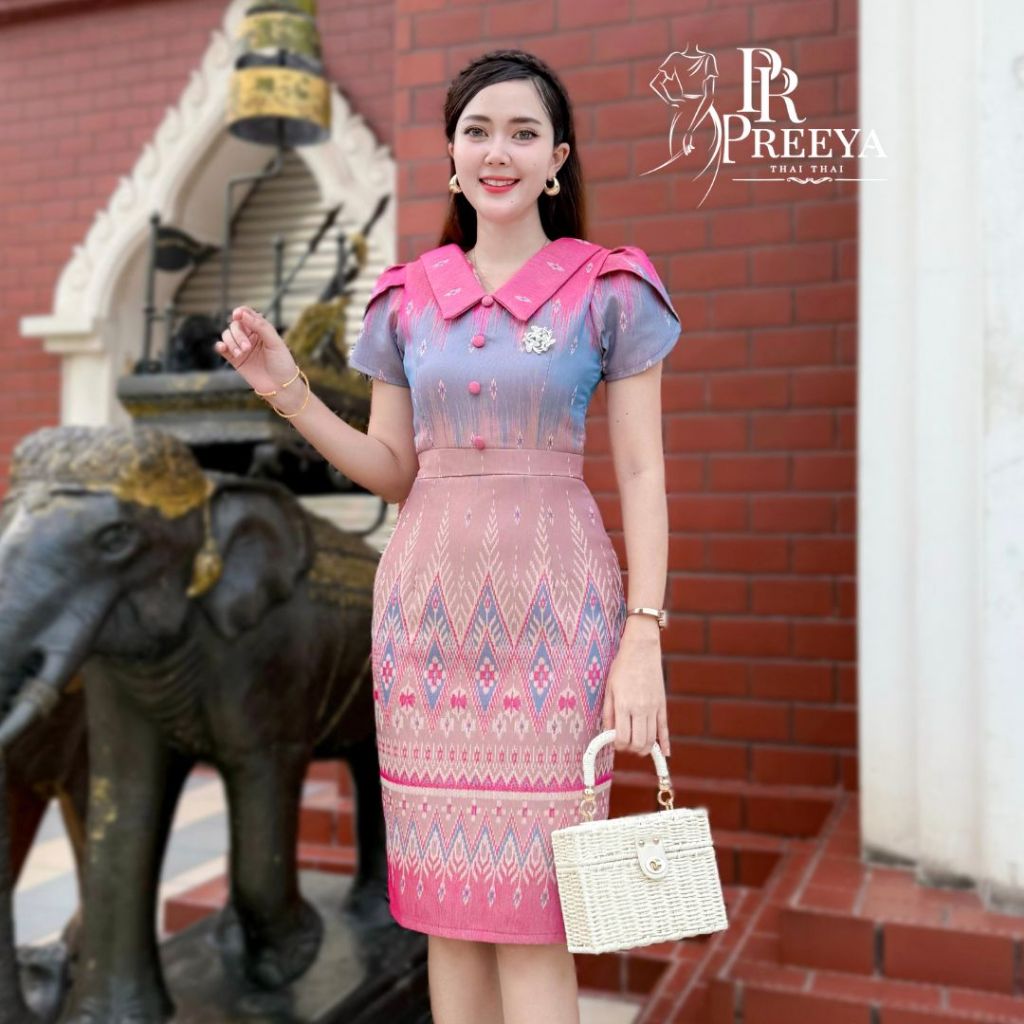 เดรสผ้าฝ้ายทอลาย PR15 ทรงสวยแพทเทิลเป๊ะ งานปราณีต ชุดไทย สีสวยใส่แล้วขับผิว มุมมองที่ 4