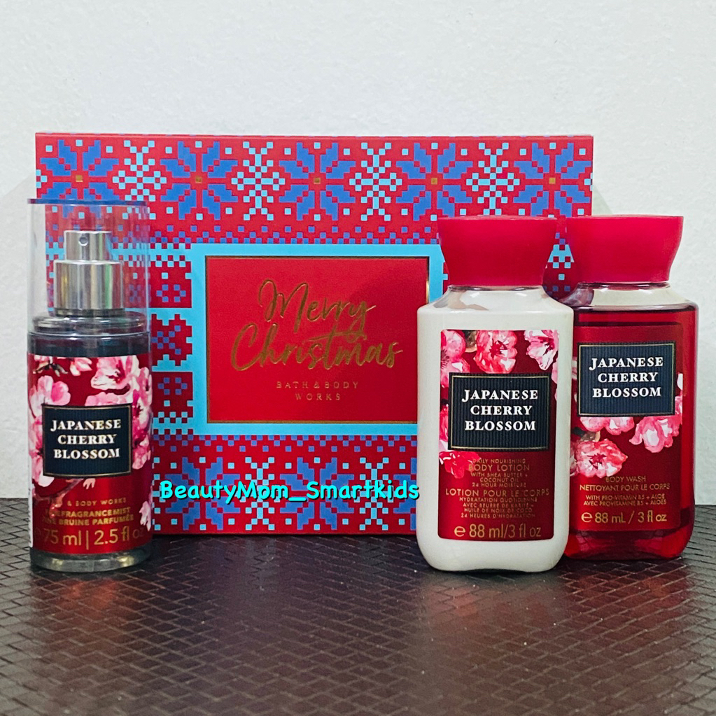 Bath & Body Works Signature Collection Travel set Sx3 pcs. ชุด