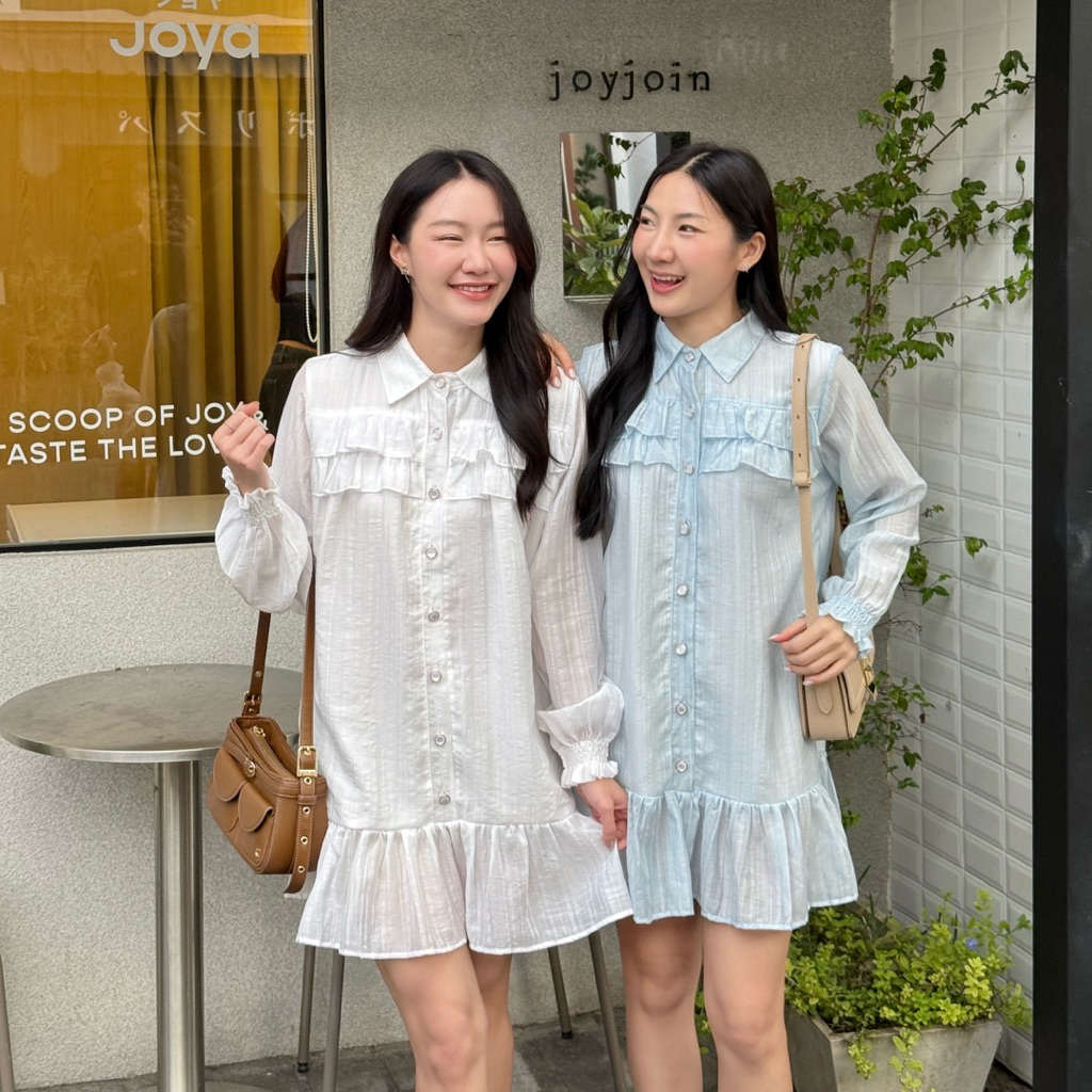 Cronie - Abbey dress เดรสสั้นแขนยาว ชายระบาย กระดุมหน้าใช้งานได้จริงทุก ...
