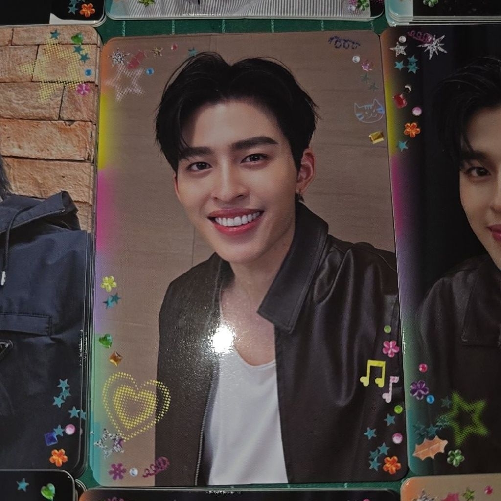 GMMTV Selfie Heart Shot RANDOM CARD POND PHUWIN FORCE BOOK JOONG