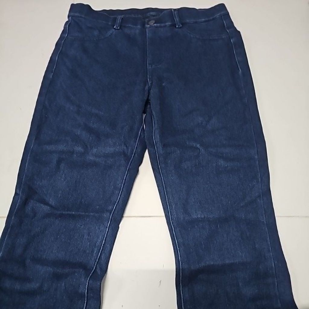 Uniqlo Ezy Skinny Fit Colour ผู้หญิง ขายาว ผ้ายืด มือสอง Size L-XL