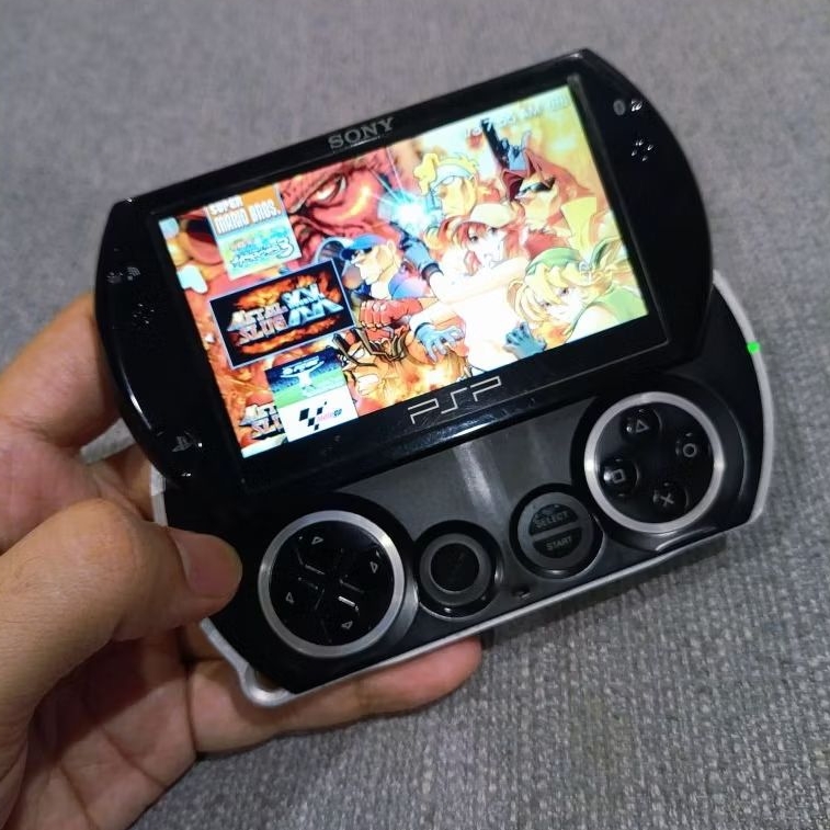 PSP Go มือสอง หายาก แปลงเล่นผ่านเมม สภาพดี | Shopee Thailand