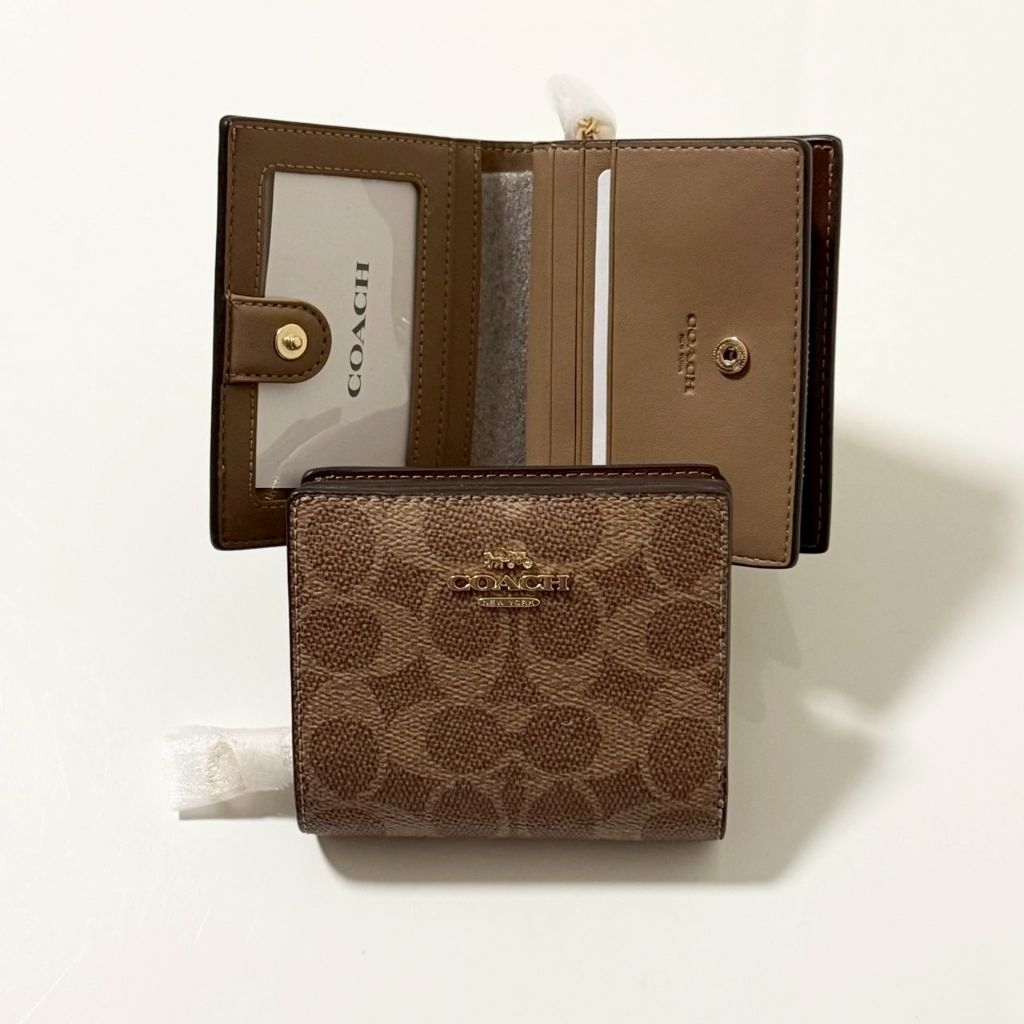 Coach แท้ 💯 Snap Wallet | Shopee Thailand