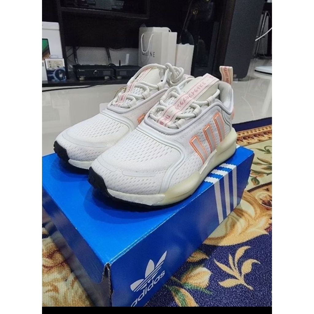 nmd  |  Shopee *!