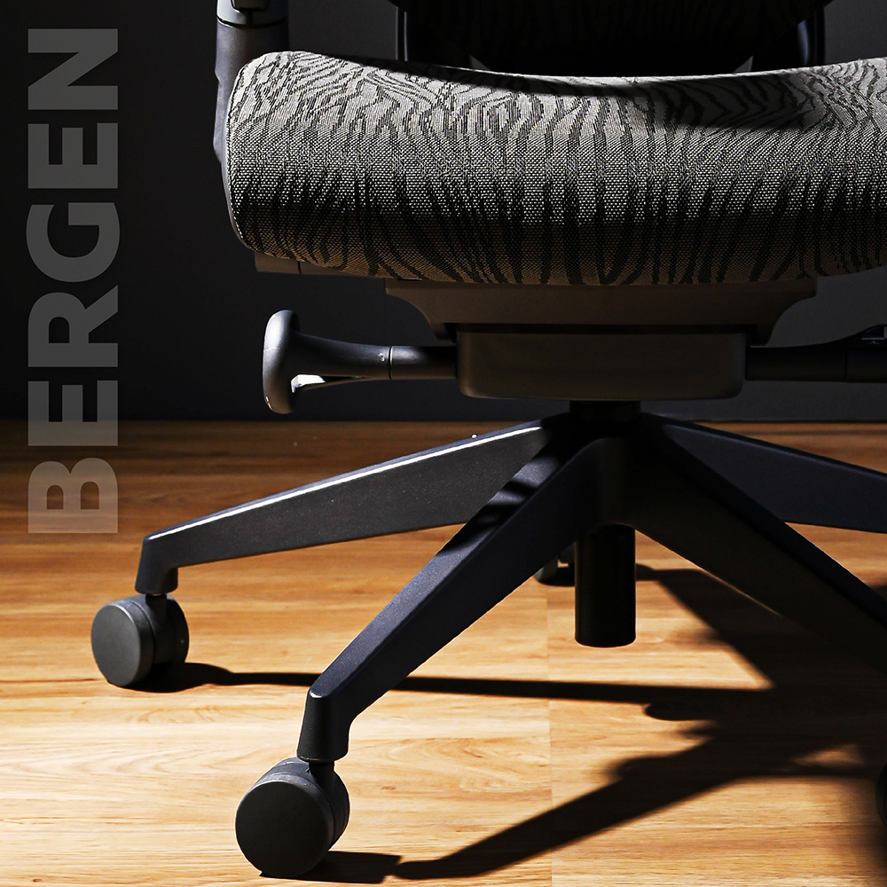 Ergotrend เก้าอี้เพื่อสุขภาพเออร์โกเทรน รุ่น Bergen เก้าอี้สีดำ ระบายอากาศดีเยี่ยม นุ่มสบาย ตามหลักสรีระศาสตร์ Ergonomic เก้าอี้พนักพิงสูง ลดอาการปวดเมื่อย เกรดคุณภาพ