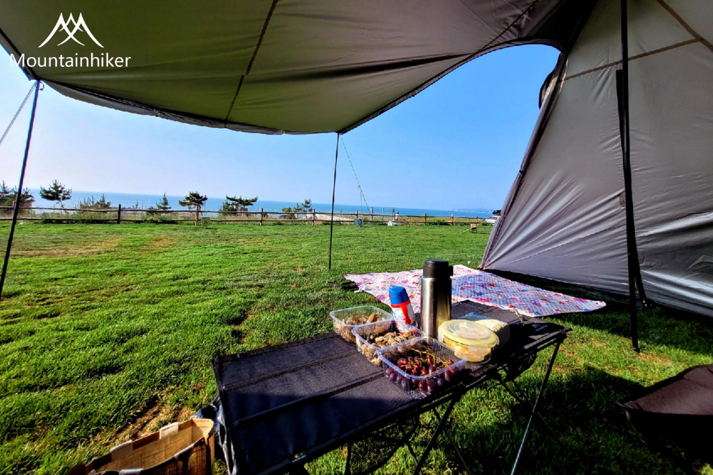 Mountainhiker Awning Tent เต็นท์ทรงกระโจม 2 ยอด จัดวางของได้อิสระ แข็งแรงทนทาน ดัชนีการกันน้ำ PU3000mm ใช้งานประมาณ 10-15 คน ขนาด 555x330x240cm