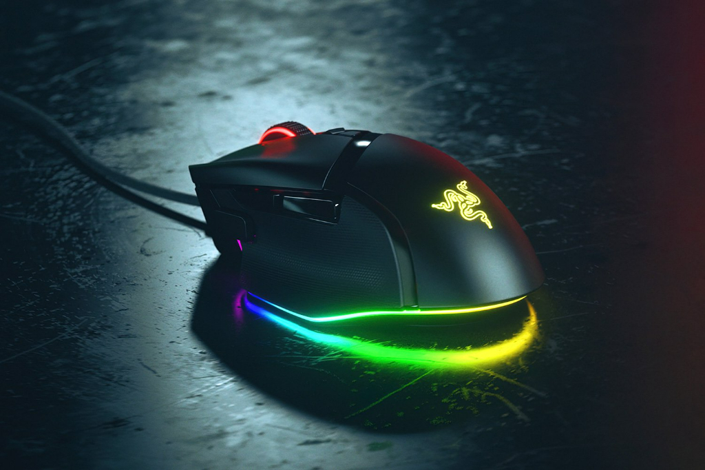 มุมมองเพิ่มเติมของสินค้า Razer Basilisk V3 - Ergonomic Wired Gaming Mouse (เม้าส์เกมมิ่ง)