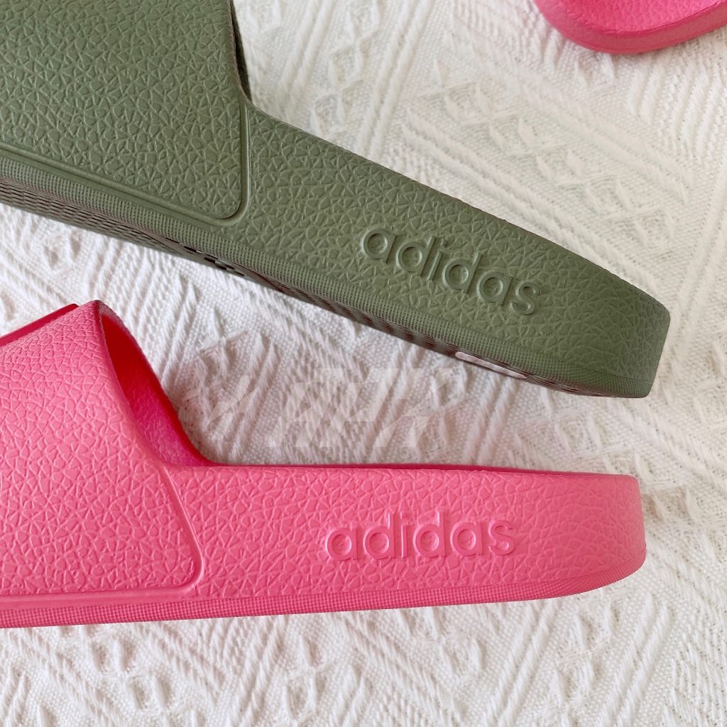 Adidas รองเท้าแตะ Adilette Aqua Slides (2สี) | Shopee Thailand