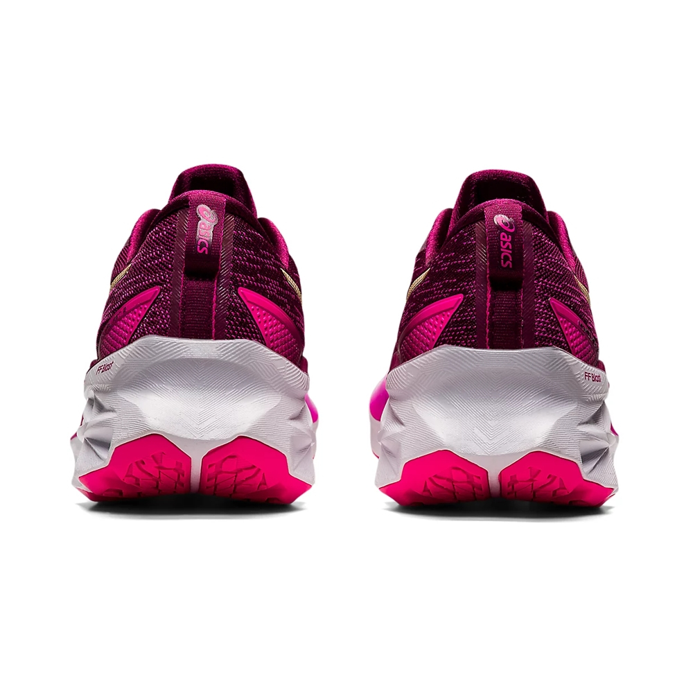 ลองดูภาพสินค้า Asics รองเท้าวิ่งผู้หญิง Novablast 2 (6สี)