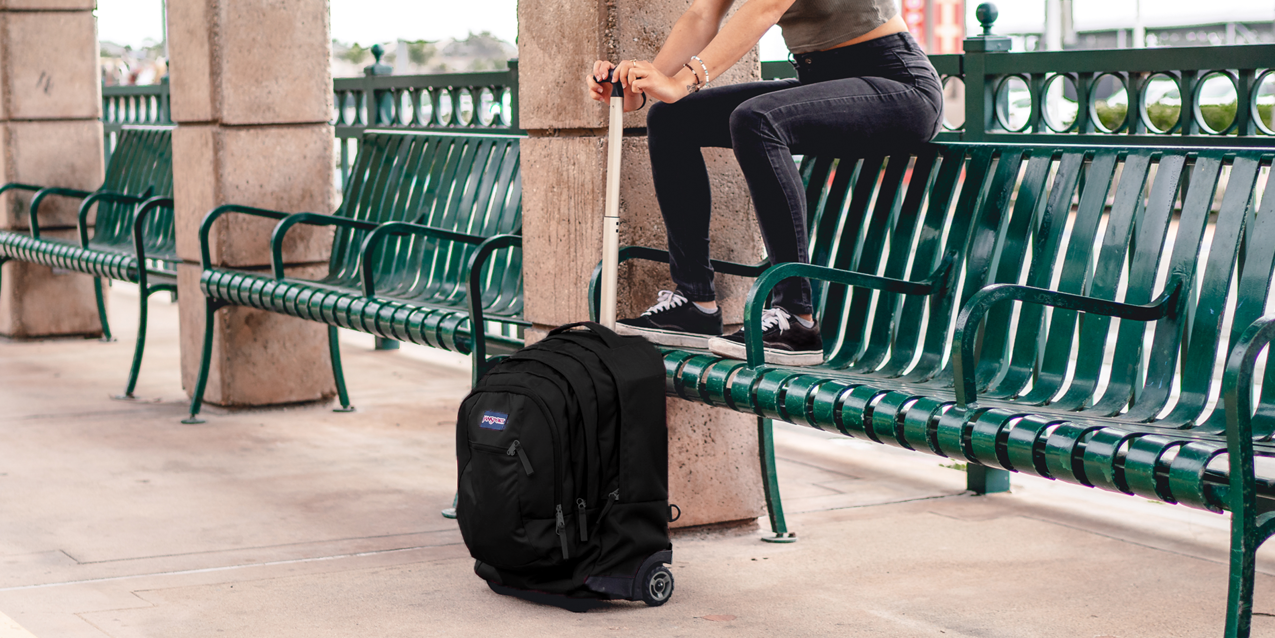 JanSport รุ่น Driver 8 Rolling Backpack | Convertible Wheeled กระเป๋า ...