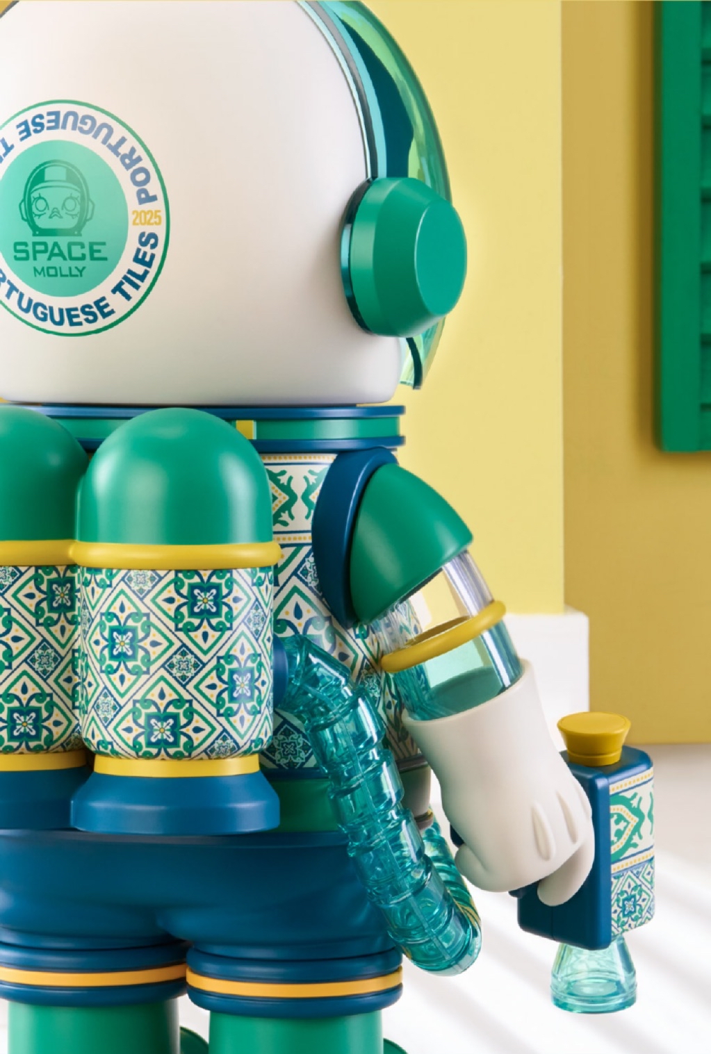 พร้อมส่งจากไทย🇹🇭 MEGA SPACE MOLLY 400% PORTUGUESE TILES (Macau