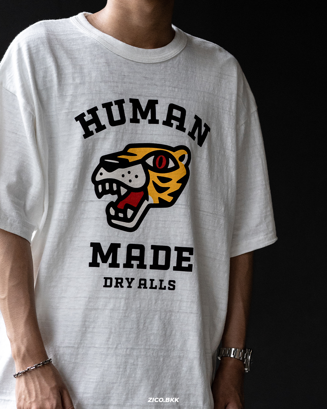HumanMa Tiger Graphic Tee | Shopee Thailand
