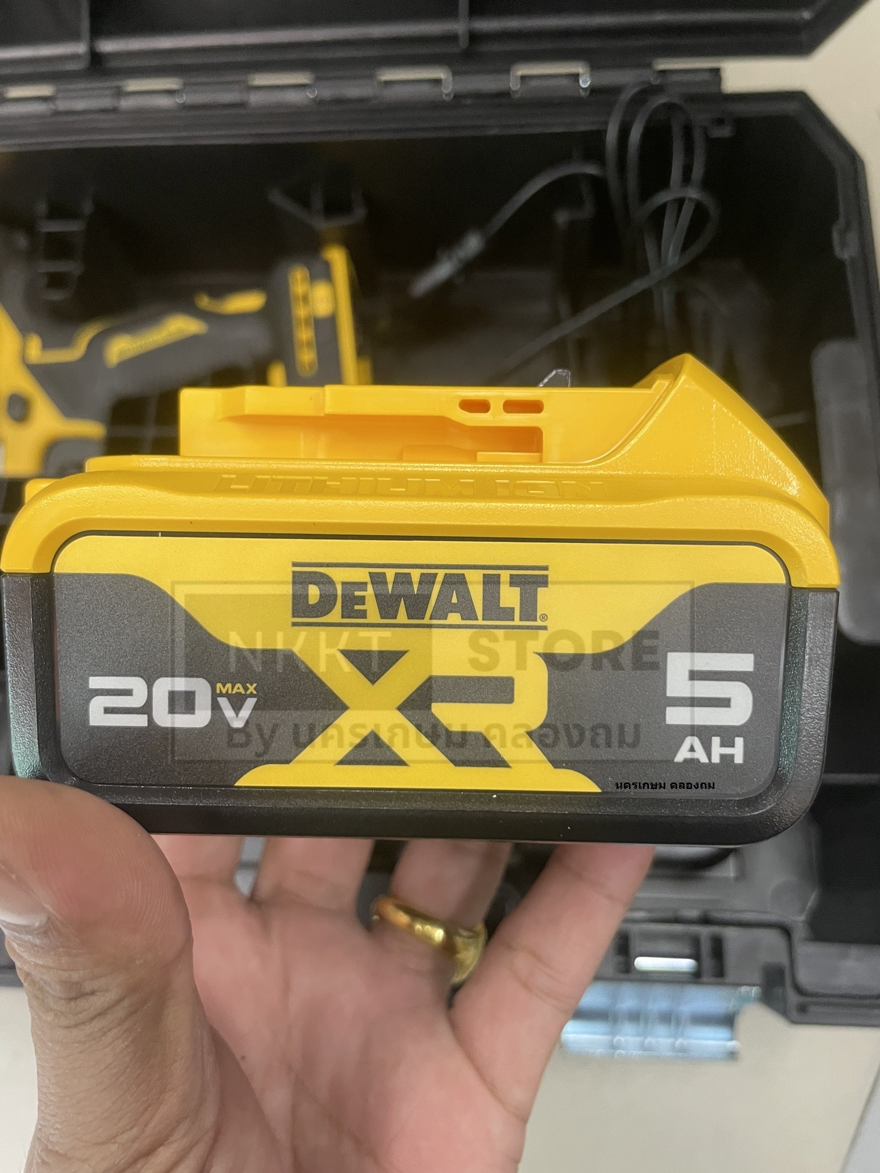 DEWALT DCF891P1T DCF891P1 DCF891 ชุดบล็อกกระแทกไร้สาย บล็อกไร้สาย บล็อก ...